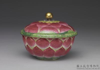 图片[2]-Copper lidded bowl with lotuses in painted enamels, Qing dynasty, Kangxi reign (1662-1722)-China Archive